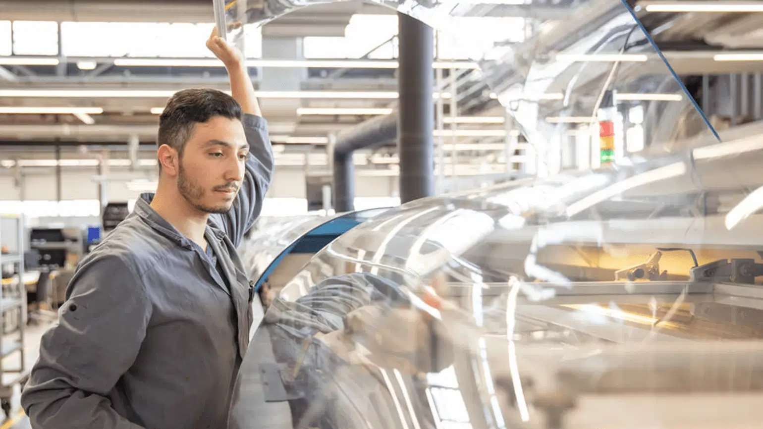employee selcuk at work