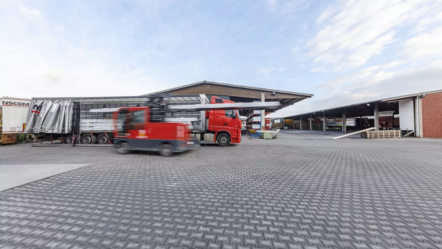 The Behrens Group with a total of 14 sites is one of the leading wholesalers of wood and construction elements in Germany.