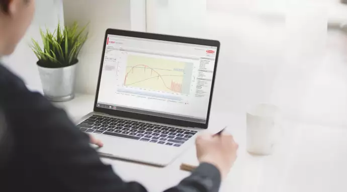 Das Serviceportal i-Spot am Laptop. i-spot, laptop, serviceportal