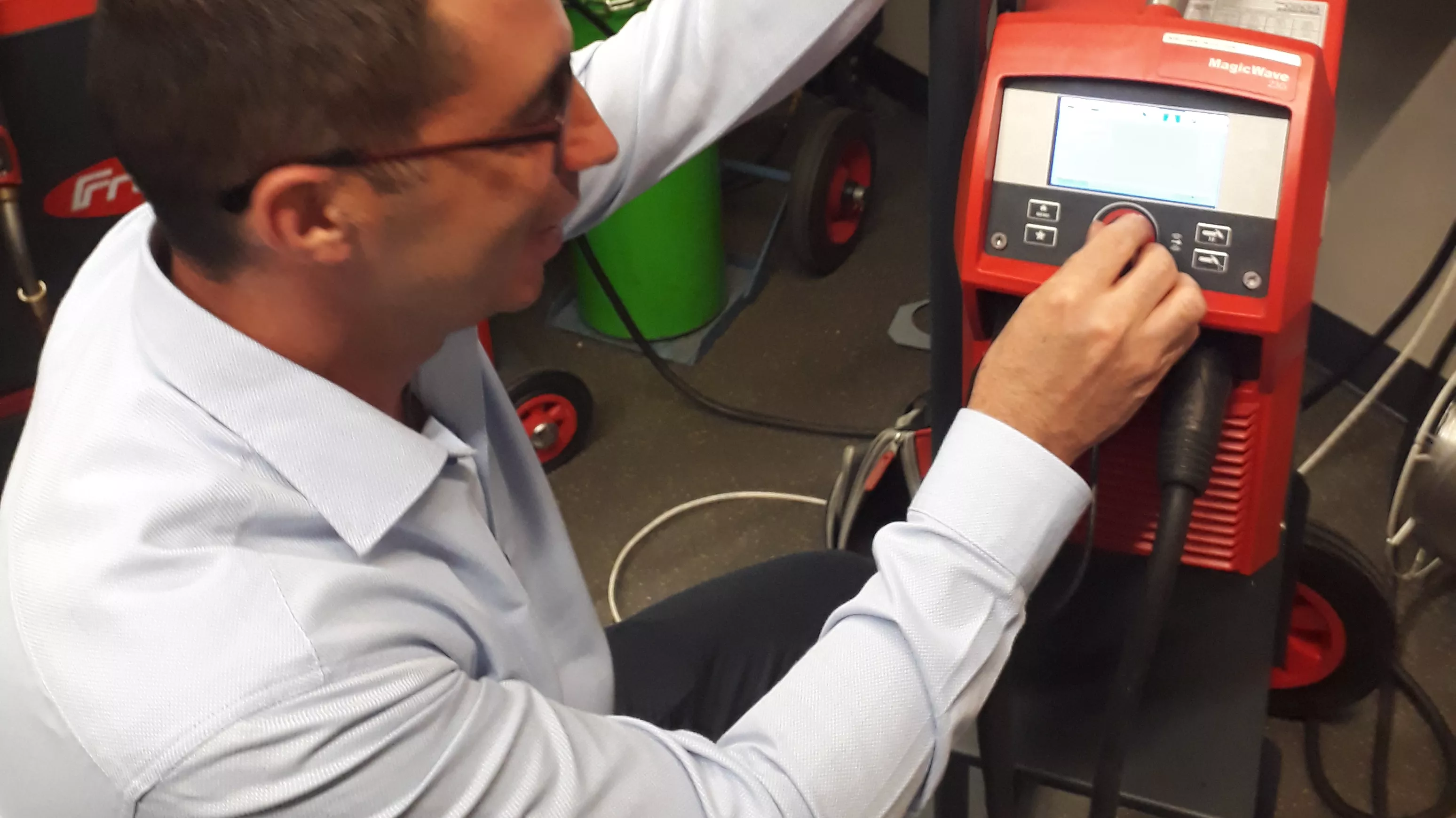 Christophe Lagarde tries out the new MagicWave 230i