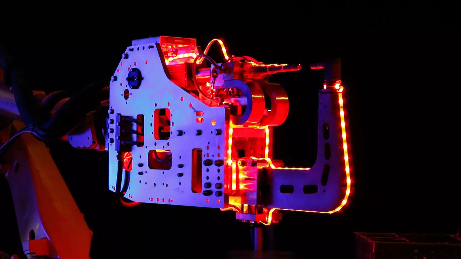 DeltaCon spot welding gun