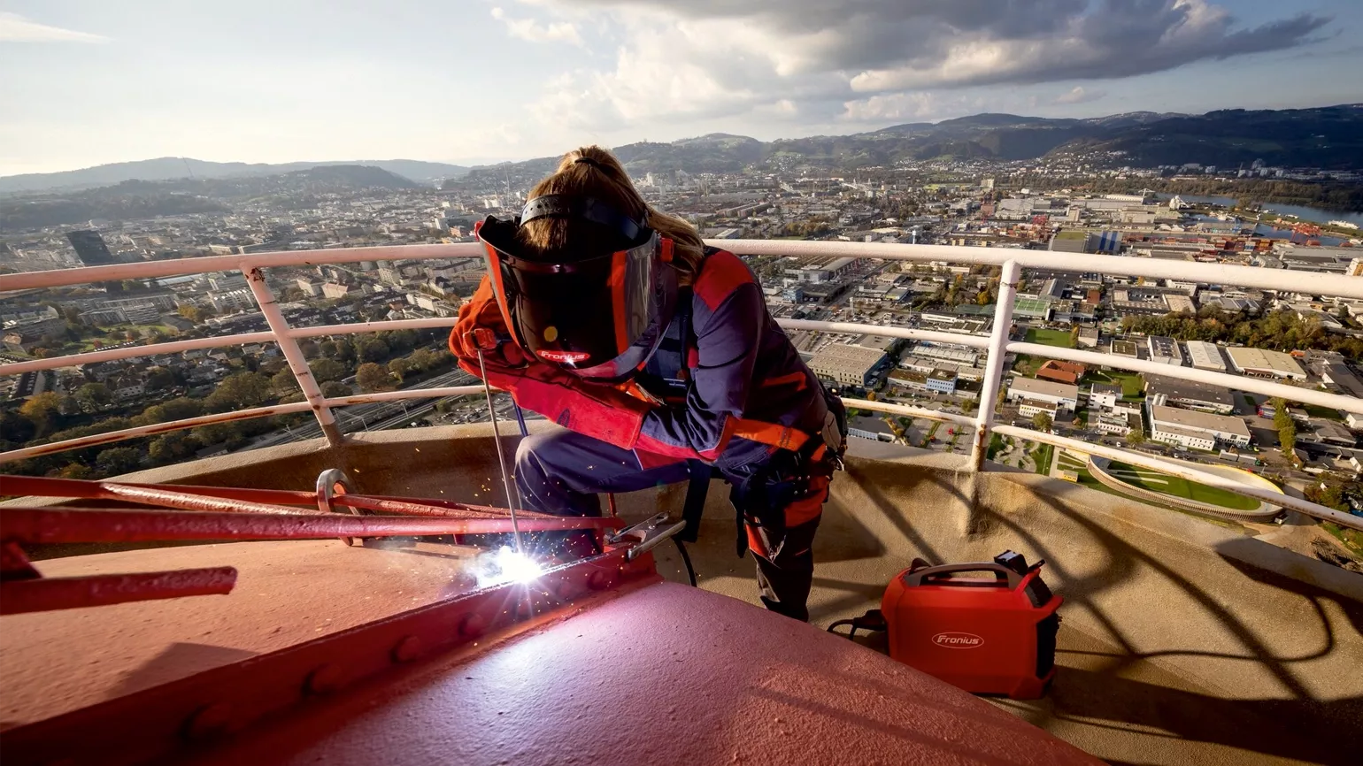 Schweißen mit der Ignis Battery im Freien