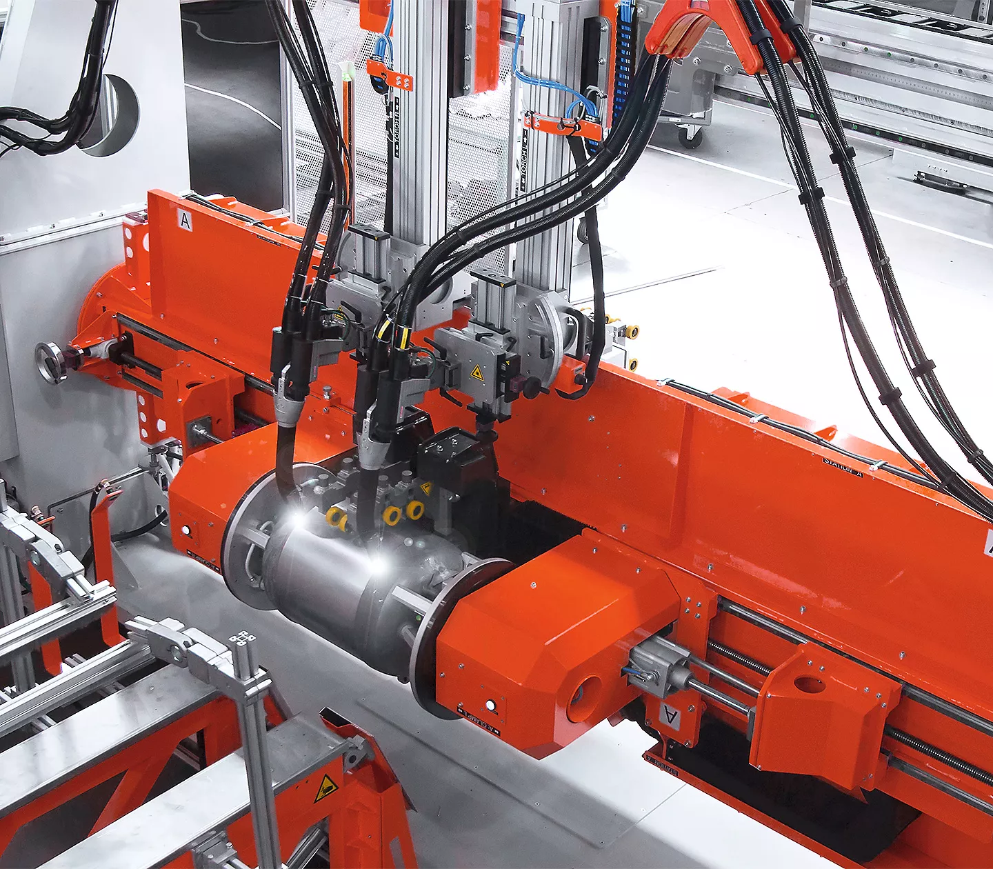 CMT circular welding system for hot water storage tank welding Fronius Circular Welding CMT