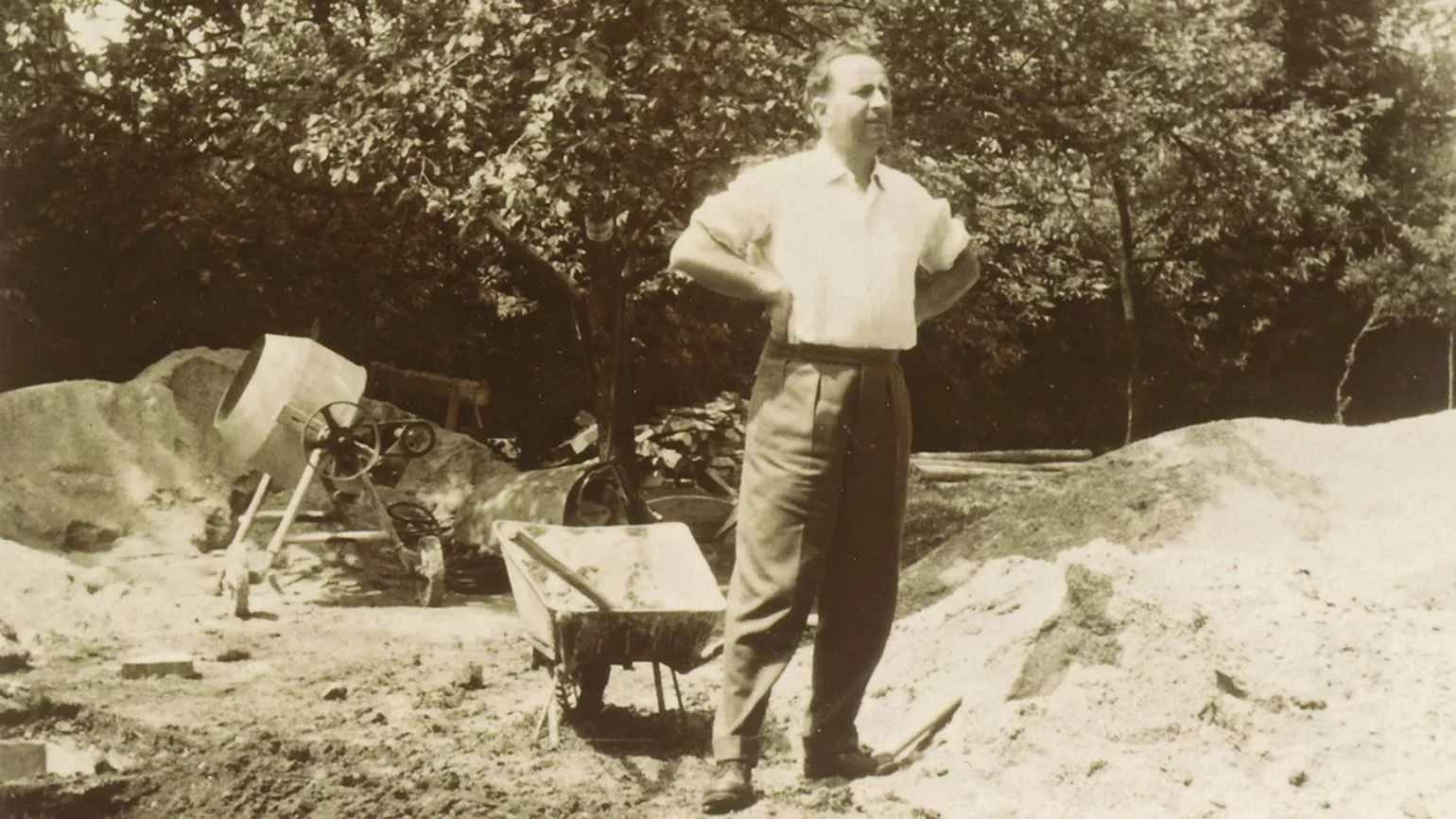 Portrait Günter Fronius, Bau