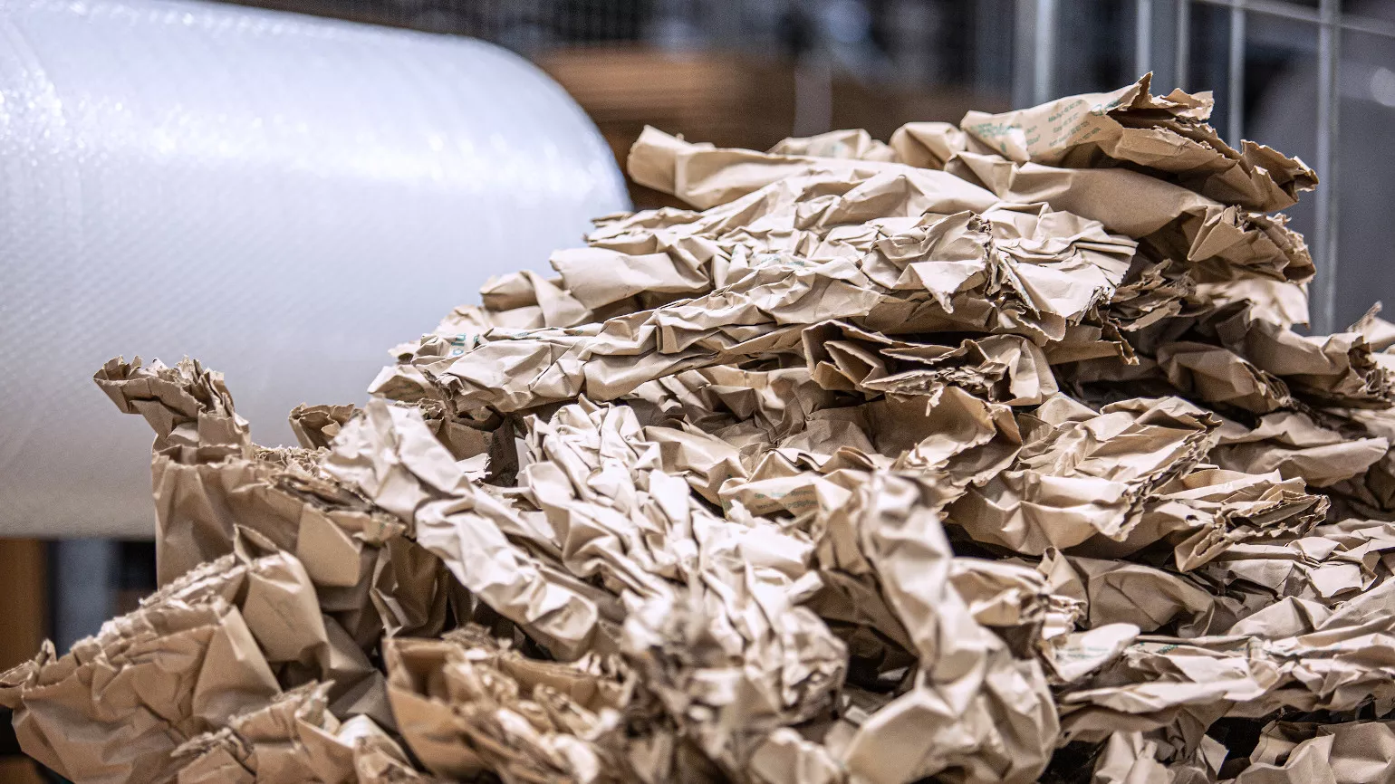 Fronius Earth Mission - Planet - Total waste generation